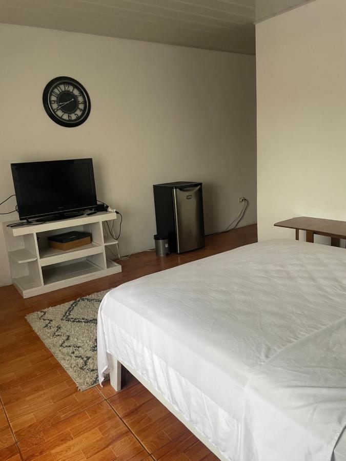 Estudio Como En Casa Quepos Eksteriør billede