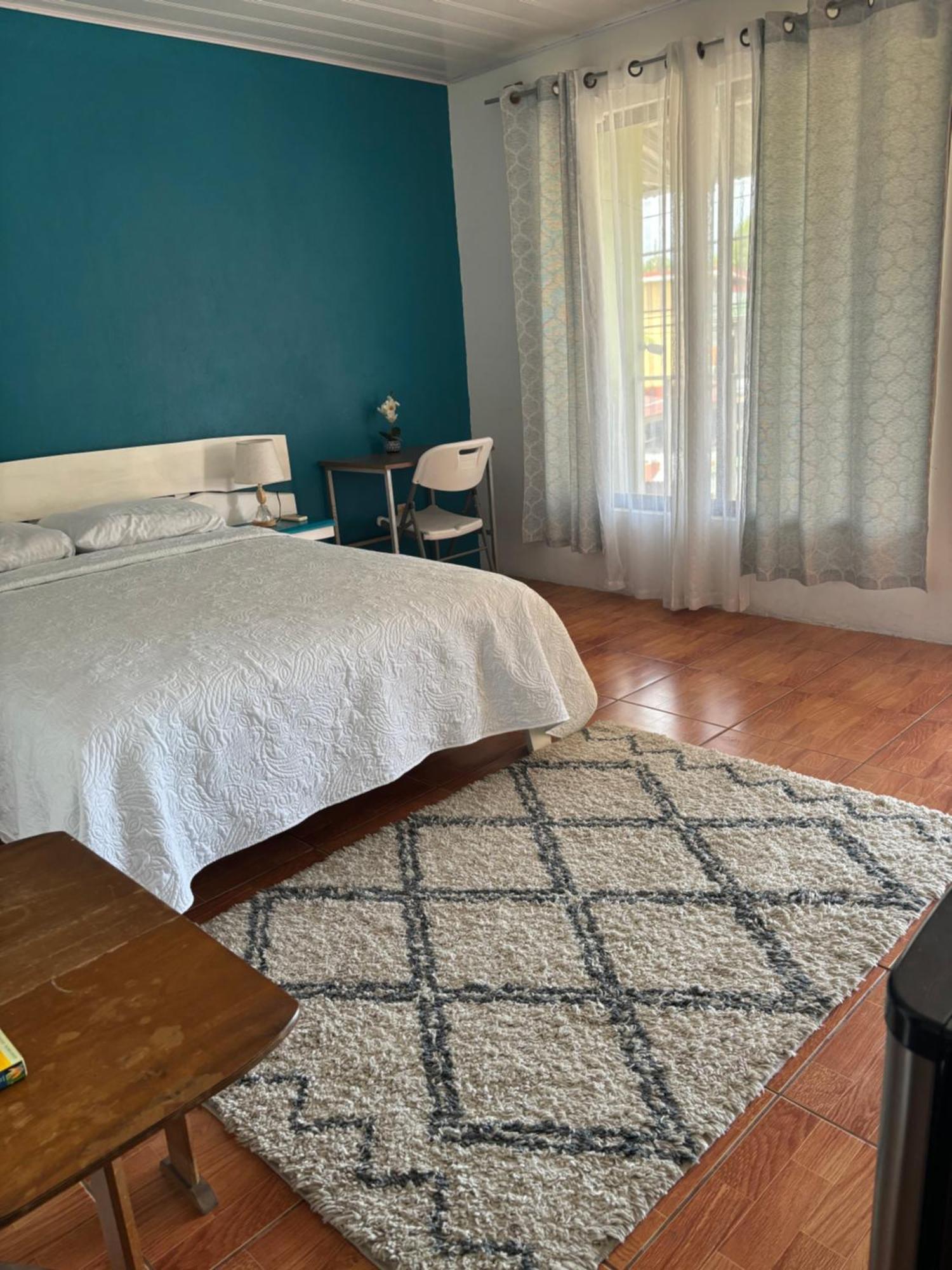 Estudio Como En Casa Quepos Eksteriør billede